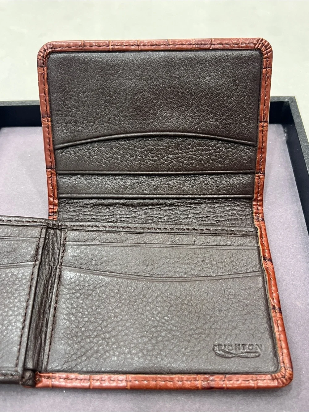 Brighton Men's Croc-Embossed Leather Card Holder